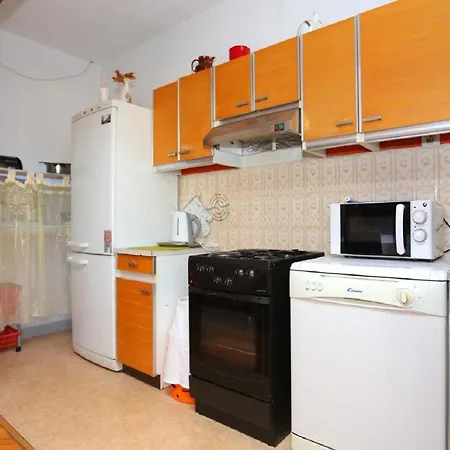 Appartement Apartments Neven - 30M From Sea