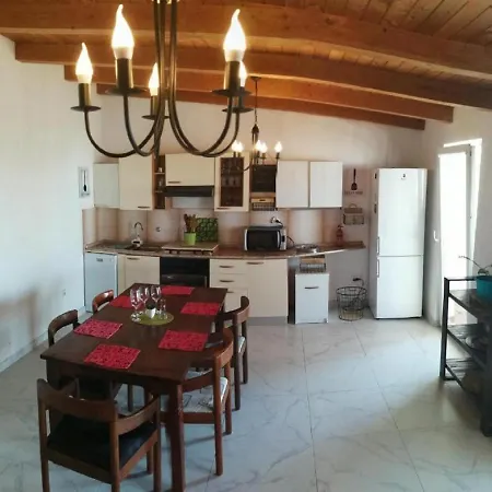 Apartments Neven - 30M From Sea *