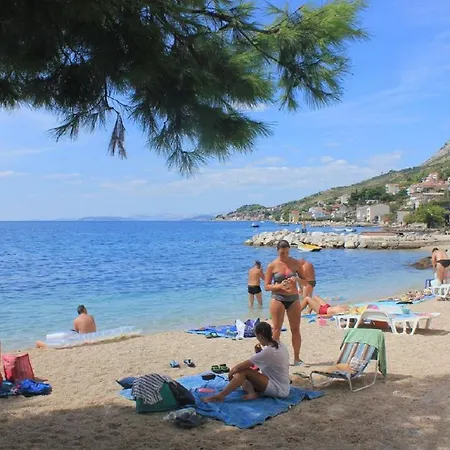 Apartments Neven - 30M From Sea Krilo