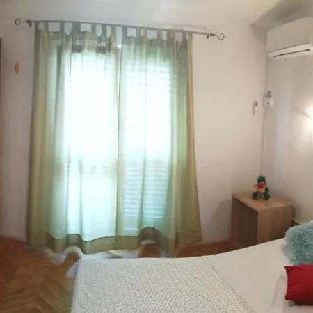 Appartement Apartments Neven - 30M From Sea *